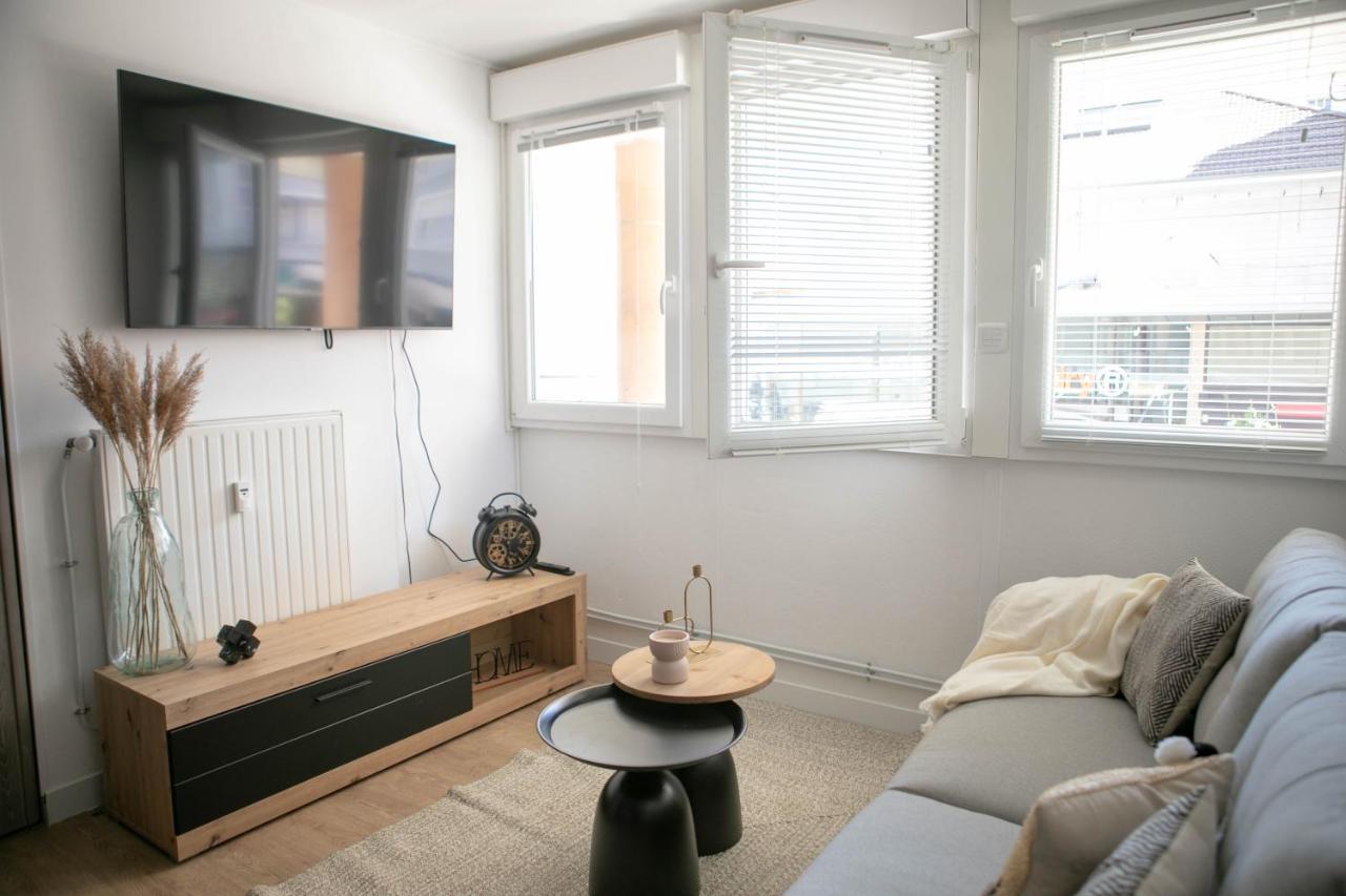 Appartement The Abstract T2 Hyper Centre Annemasse Exterior foto